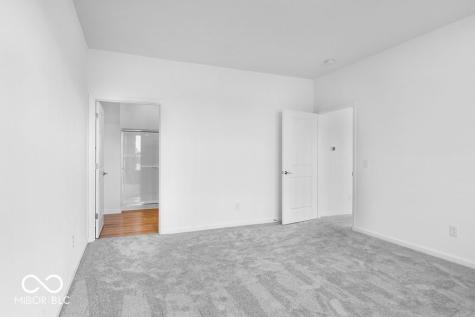 11021 Dressage Way Indianapolis IN 46239
