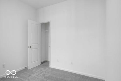 11021 Dressage Way Indianapolis IN 46239