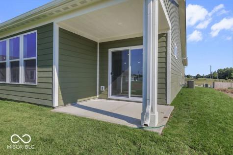 11021 Dressage Way Indianapolis IN 46239