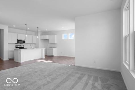 11021 Dressage Way Indianapolis IN 46239