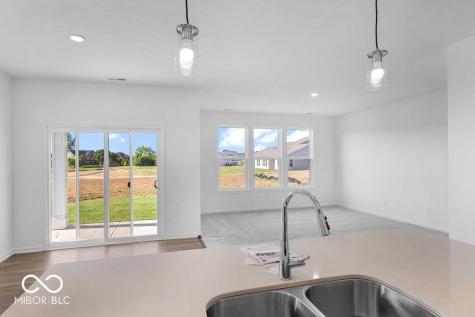 11021 Dressage Way Indianapolis IN 46239
