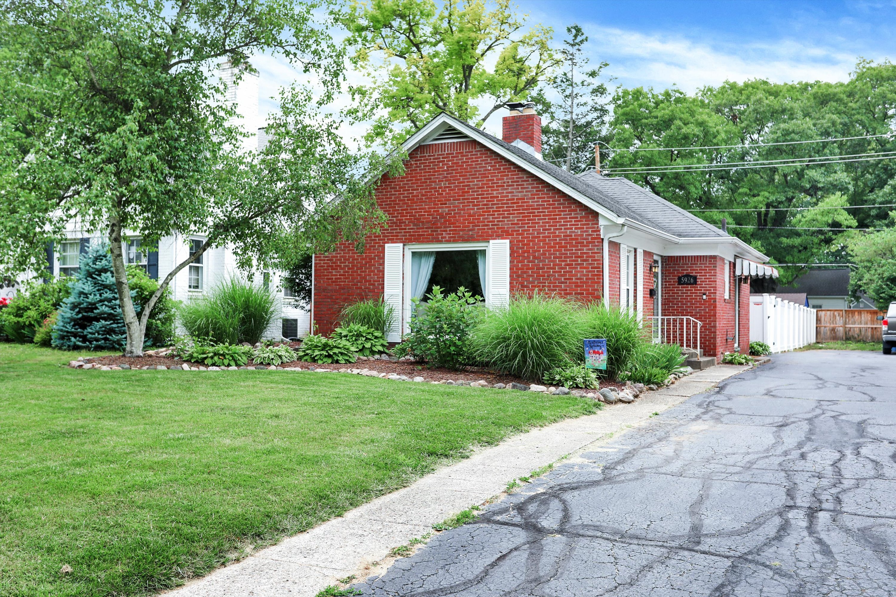 5926 Haverford Avenue Indianapolis IN 46220
