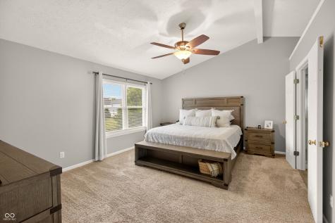 594 Homestead Lane Greenwood IN 46142