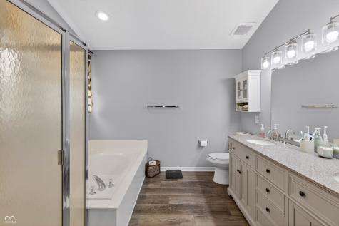594 Homestead Lane Greenwood IN 46142