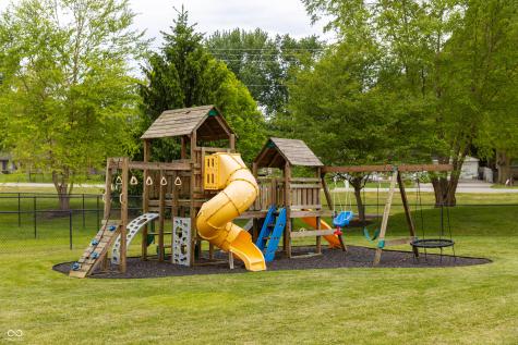 594 Homestead Lane Greenwood IN 46142