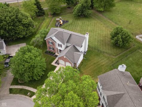 594 Homestead Lane Greenwood IN 46142