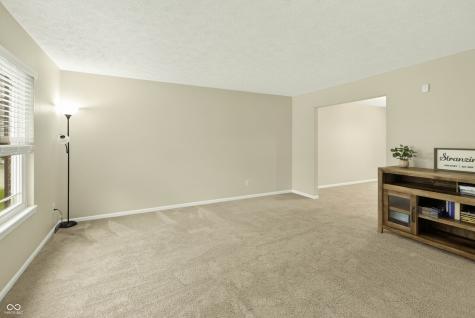 594 Homestead Lane Greenwood IN 46142