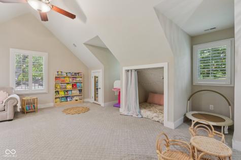 8418 N College Avenue Indianapolis IN 46240