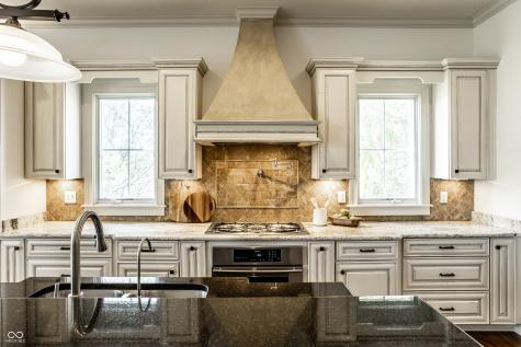 13227 Frogmore Street Carmel IN 46032