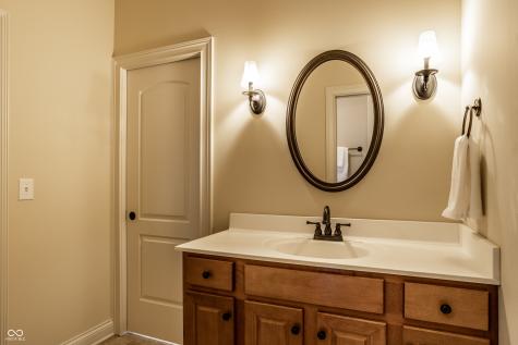 13227 Frogmore Street Carmel IN 46032