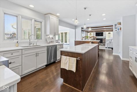 12883 Harrison Drive Carmel IN 46033