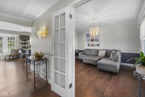 4103 Ridgeway Avenue Columbus IN 47203