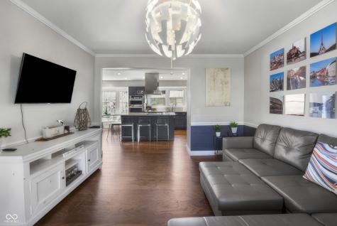 4103 Ridgeway Avenue Columbus IN 47203