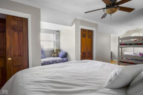 4103 Ridgeway Avenue Columbus IN 47203