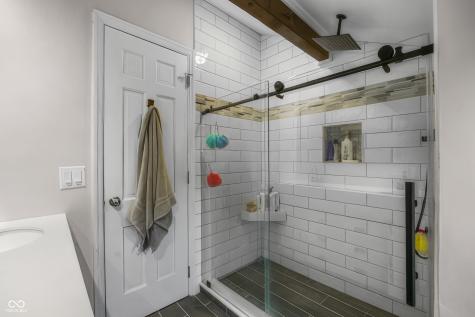 4103 Ridgeway Avenue Columbus IN 47203