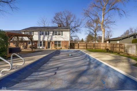 4103 Ridgeway Avenue Columbus IN 47203