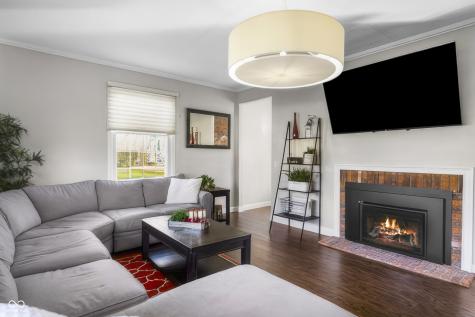 4103 Ridgeway Avenue Columbus IN 47203