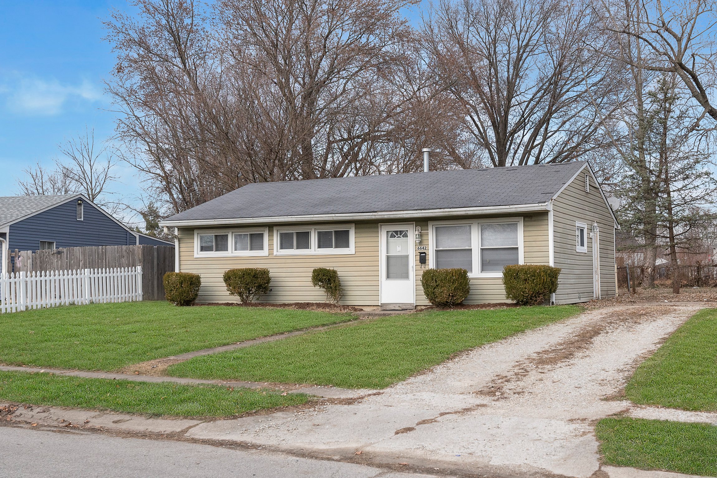 6642 Brookhaven Drive Indianapolis IN 46226
