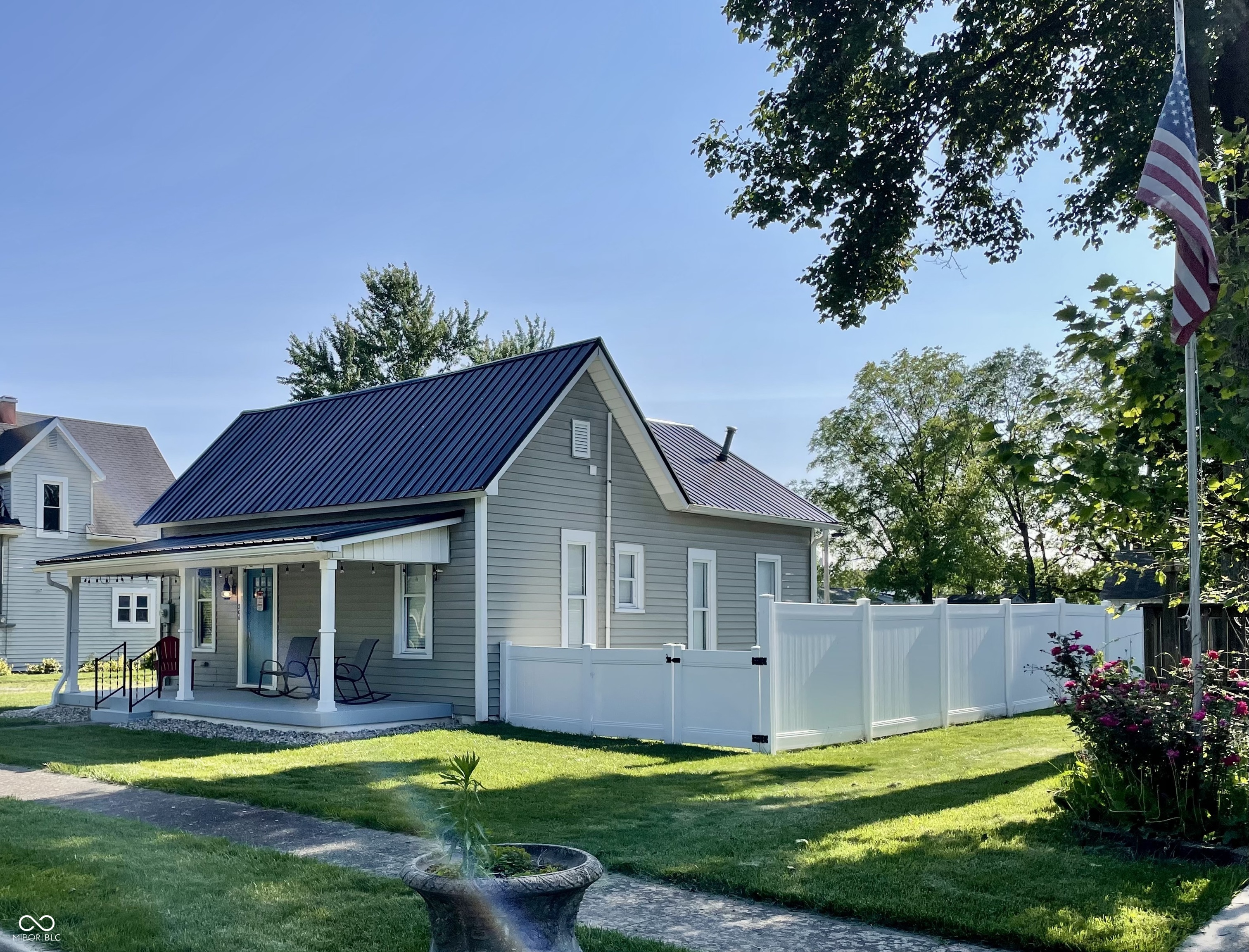 206 Olive Street Arcadia IN 46030