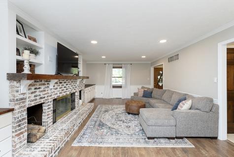 9700 Highland Springs Drive N Mccordsville IN 46055