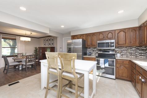 9700 Highland Springs Drive N Mccordsville IN 46055