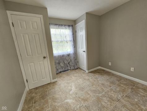 2002 E Highland Avenue Muncie IN 47303