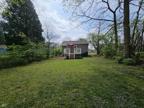 2002 E Highland Avenue Muncie IN 47303