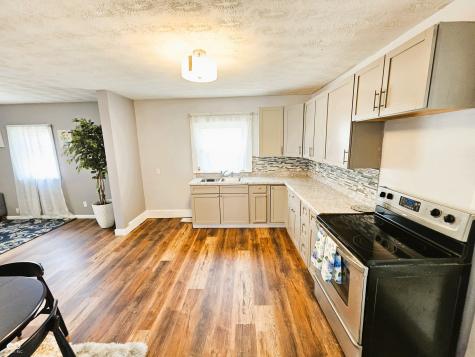 2002 E Highland Avenue Muncie IN 47303