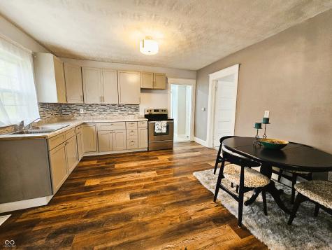 2002 E Highland Avenue Muncie IN 47303