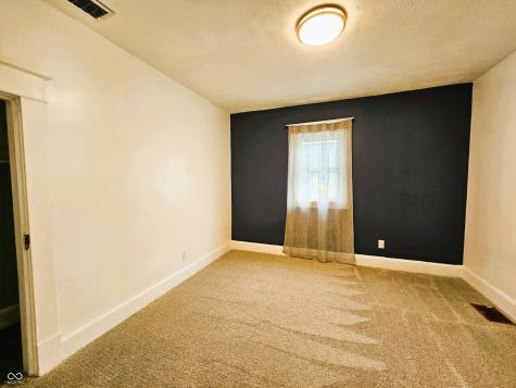 2002 E Highland Avenue Muncie IN 47303