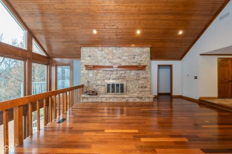 8649 Bay Colony Drive Indianapolis IN 46234