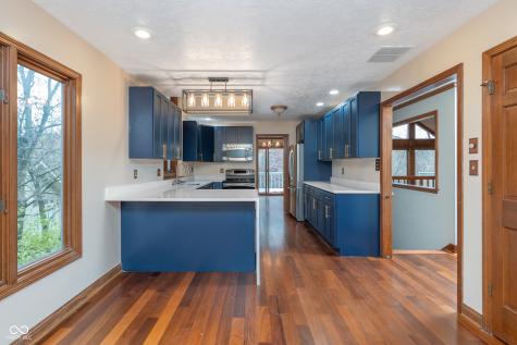 8649 Bay Colony Drive Indianapolis IN 46234