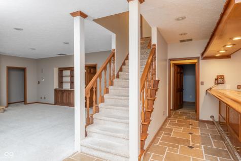 8649 Bay Colony Drive Indianapolis IN 46234