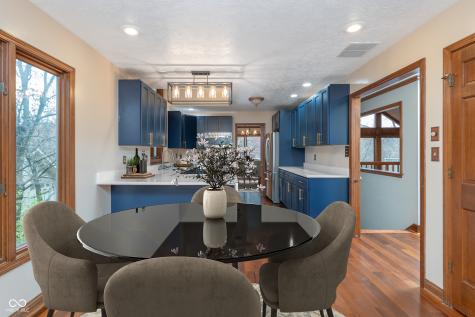 8649 Bay Colony Drive Indianapolis IN 46234
