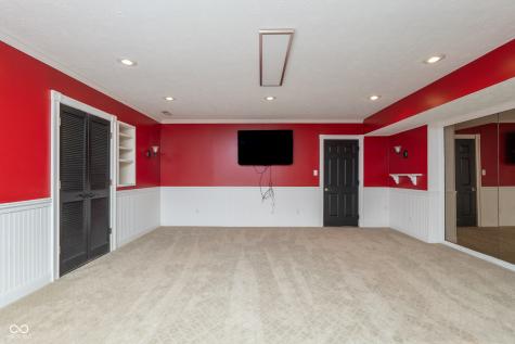 8649 Bay Colony Drive Indianapolis IN 46234