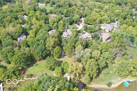 8649 Bay Colony Drive Indianapolis IN 46234