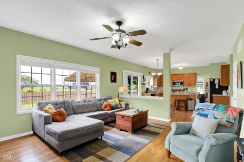 8030 Parcrest Court Indianapolis IN 46259