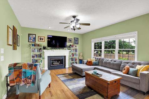8030 Parcrest Court Indianapolis IN 46259