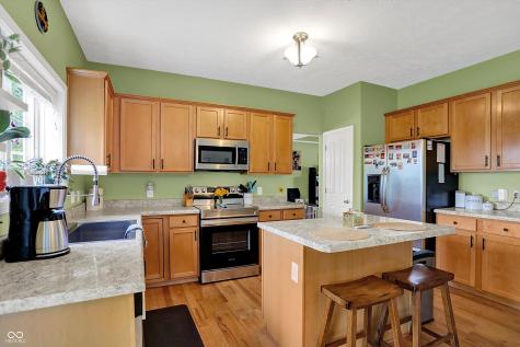 8030 Parcrest Court Indianapolis IN 46259
