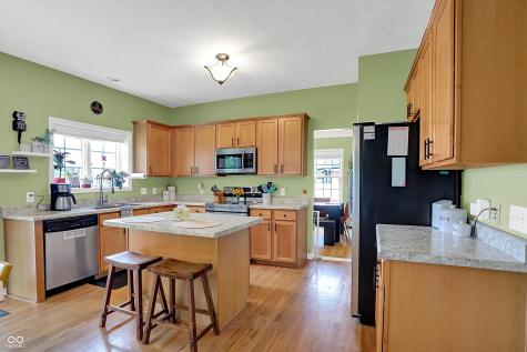 8030 Parcrest Court Indianapolis IN 46259