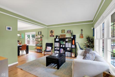 8030 Parcrest Court Indianapolis IN 46259