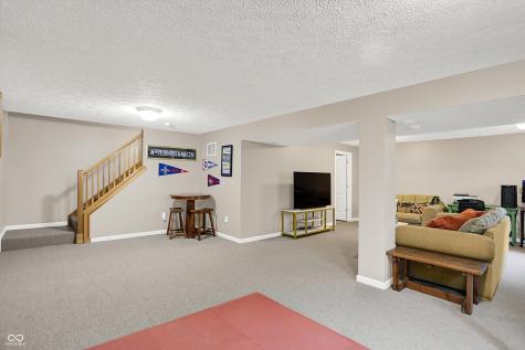 8030 Parcrest Court Indianapolis IN 46259