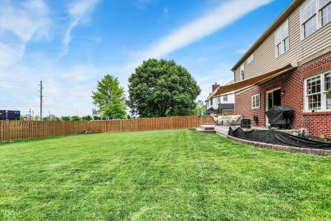 8030 Parcrest Court Indianapolis IN 46259