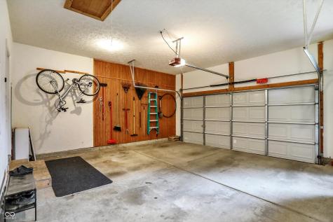 8030 Parcrest Court Indianapolis IN 46259