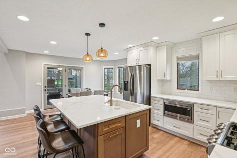 649 Hamlet Drive Avon IN 46123
