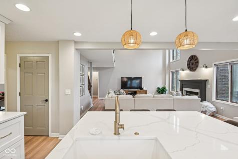 649 Hamlet Drive Avon IN 46123