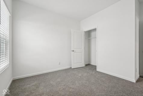 5885 Norfolk Row Greenwood IN 46143