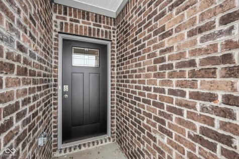 5885 Norfolk Row Greenwood IN 46143