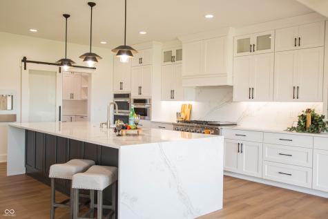 3874 Chapel Hill Court Bargersville IN 46106