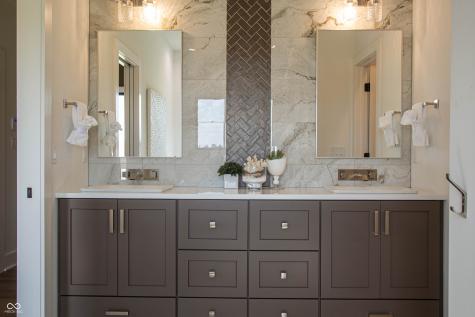 3874 Chapel Hill Court Bargersville IN 46106